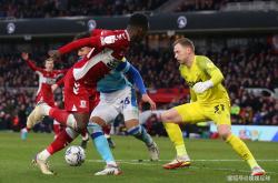 雷速体育官方-霍芬海姆客场掀翻对手，展现强势实力