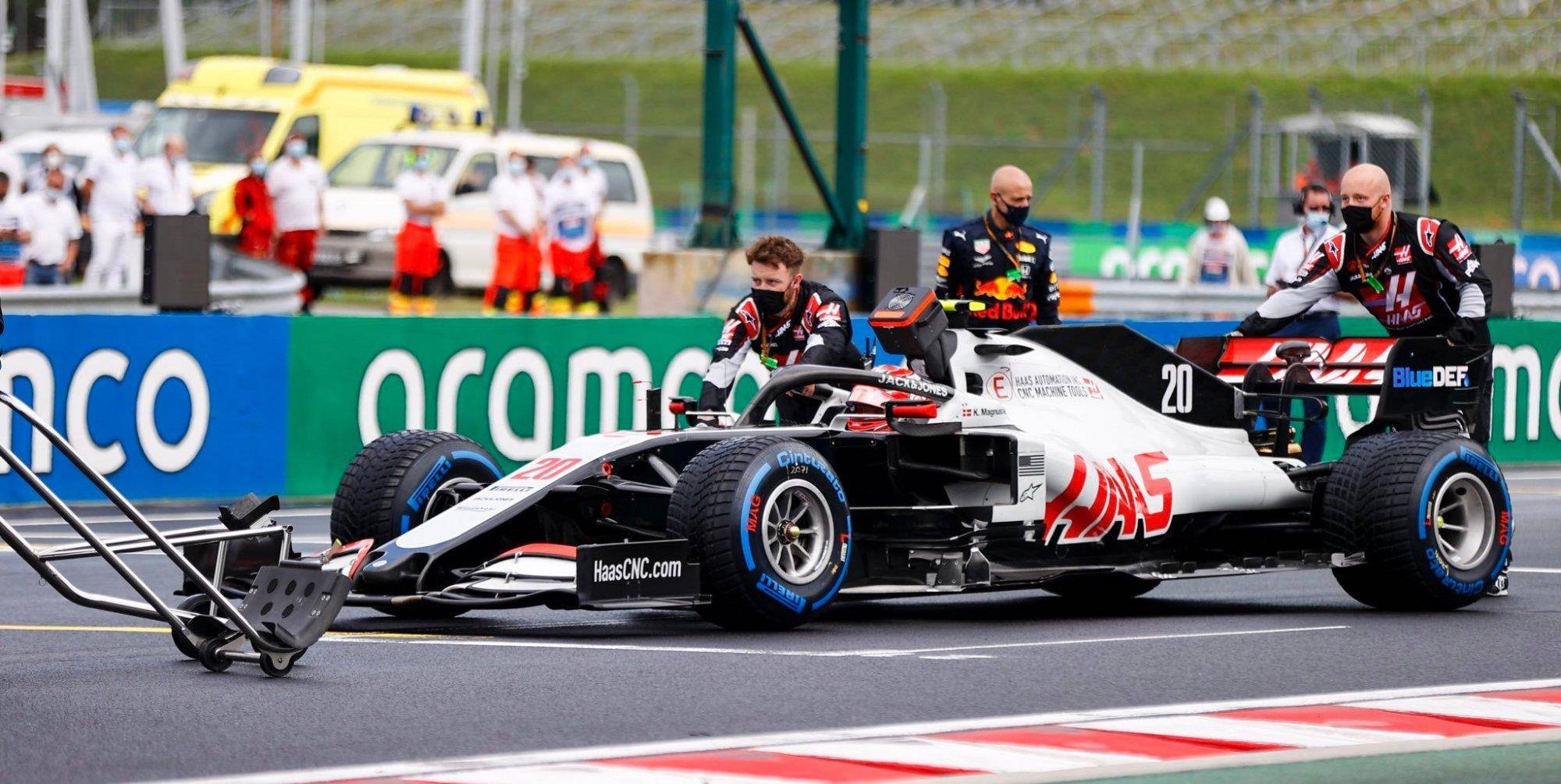关于F1赛车赛事中恒大战胜对手成功续约的信息