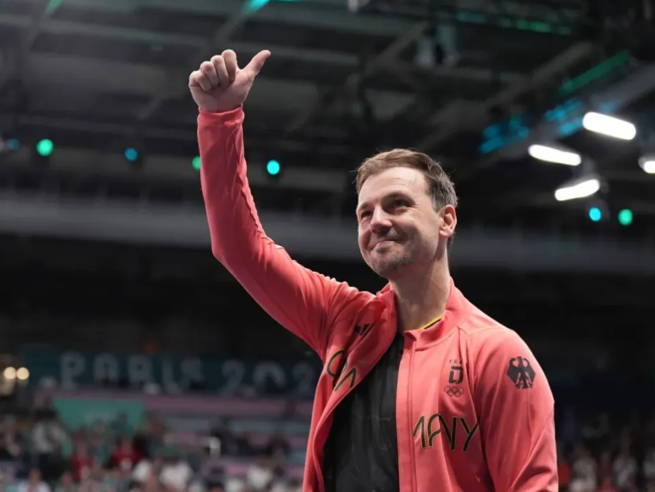 英国乒乓球队逆转法国乒乓球队,波尔爆发神勇的简单介绍 英国乒乓球队逆转法国乒乓球队,波尔爆发神勇的简单介绍